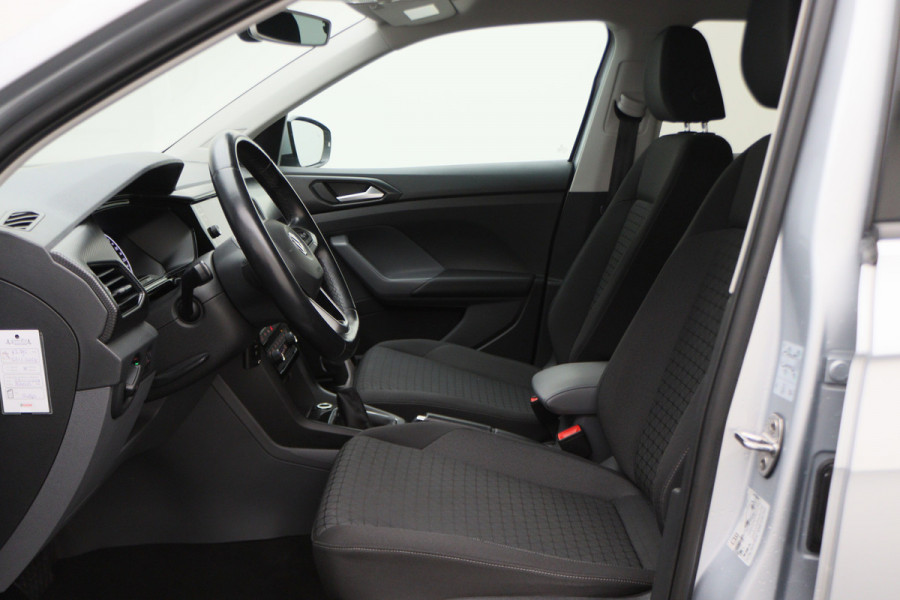 Volkswagen T-Cross 1.0 TSI DSG Style Climate, ACC, Camera, Apple Carplay, Rijstrooksensor, DAB, PDC, 16'' Volkswagen T-Cross 1.0 TSI DSG Style Climate, ACC, Camera, Apple Carplay, Rijstrooksensor, DAB, PDC, 16''