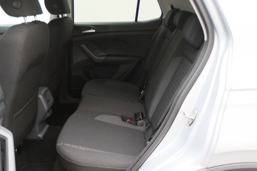 Volkswagen T-Cross 1.0 TSI DSG Style Climate, ACC, Camera, Apple Carplay, Rijstrooksensor, DAB, PDC, 16'' Volkswagen T-Cross 1.0 TSI DSG Style Climate, ACC, Camera, Apple Carplay, Rijstrooksensor, DAB, PDC, 16''