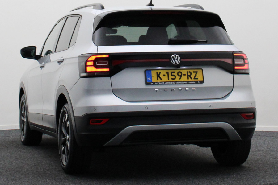 Volkswagen T-Cross 1.0 TSI DSG Style Climate, ACC, Camera, Apple Carplay, Rijstrooksensor, DAB, PDC, 16'' Volkswagen T-Cross 1.0 TSI DSG Style Climate, ACC, Camera, Apple Carplay, Rijstrooksensor, DAB, PDC, 16''