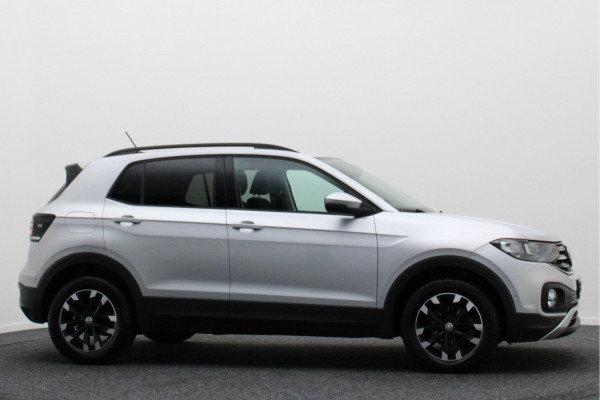 Volkswagen T-Cross 1.0 TSI DSG Style Climate, ACC, Camera, Apple Carplay, Rijstrooksensor, DAB, PDC, 16'' Volkswagen T-Cross 1.0 TSI DSG Style Climate, ACC, Camera, Apple Carplay, Rijstrooksensor, DAB, PDC, 16''