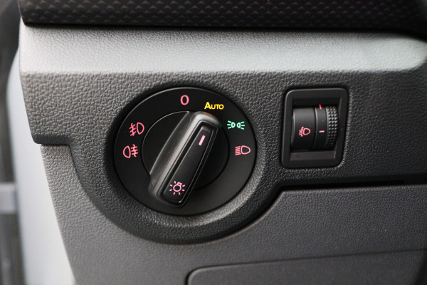 Volkswagen T-Cross 1.0 TSI DSG Style Climate, ACC, Camera, Apple Carplay, Rijstrooksensor, DAB, PDC, 16'' Volkswagen T-Cross 1.0 TSI DSG Style Climate, ACC, Camera, Apple Carplay, Rijstrooksensor, DAB, PDC, 16''