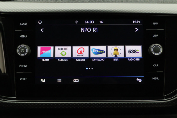 Volkswagen T-Cross 1.0 TSI DSG Style Climate, ACC, Camera, Apple Carplay, Rijstrooksensor, DAB, PDC, 16'' Volkswagen T-Cross 1.0 TSI DSG Style Climate, ACC, Camera, Apple Carplay, Rijstrooksensor, DAB, PDC, 16''