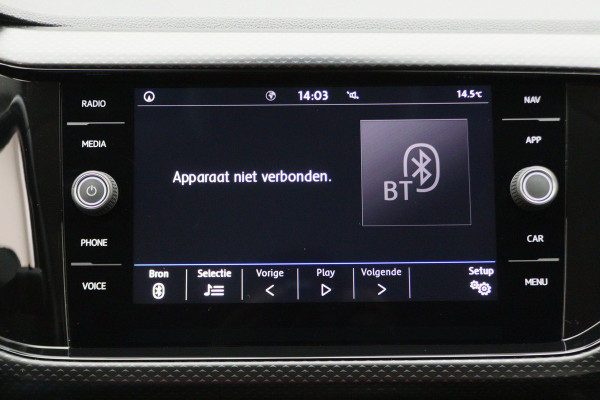 Volkswagen T-Cross 1.0 TSI DSG Style Climate, ACC, Camera, Apple Carplay, Rijstrooksensor, DAB, PDC, 16'' Volkswagen T-Cross 1.0 TSI DSG Style Climate, ACC, Camera, Apple Carplay, Rijstrooksensor, DAB, PDC, 16''