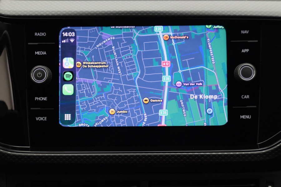 Volkswagen T-Cross 1.0 TSI DSG Style Climate, ACC, Camera, Apple Carplay, Rijstrooksensor, DAB, PDC, 16'' Volkswagen T-Cross 1.0 TSI DSG Style Climate, ACC, Camera, Apple Carplay, Rijstrooksensor, DAB, PDC, 16''