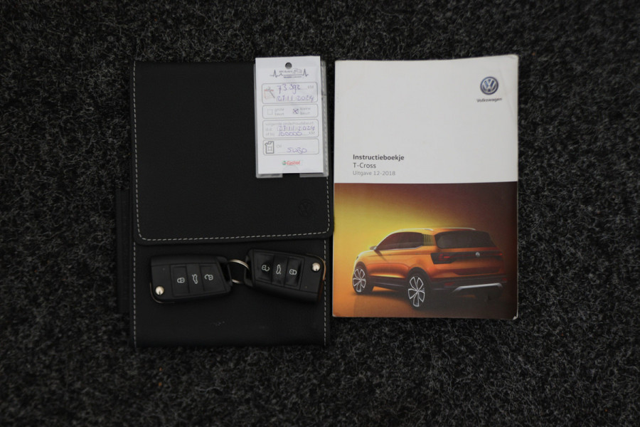 Volkswagen T-Cross 1.0 TSI DSG Style Climate, ACC, Camera, Apple Carplay, Rijstrooksensor, DAB, PDC, 16'' Volkswagen T-Cross 1.0 TSI DSG Style Climate, ACC, Camera, Apple Carplay, Rijstrooksensor, DAB, PDC, 16''