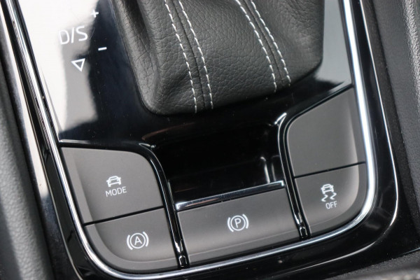 Škoda Kodiaq 1.5 TSI Sportline Business org. NL-auto el.klep stuur+stoelverw. camera