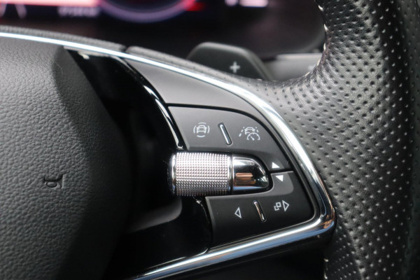 Škoda Kodiaq 1.5 TSI Sportline Business org. NL-auto el.klep stuur+stoelverw. camera