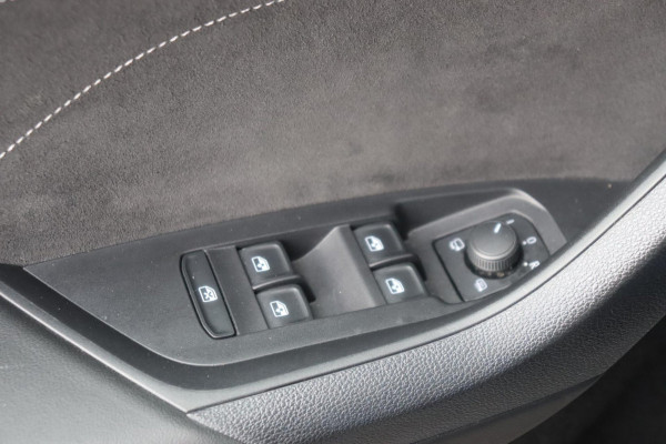 Škoda Kodiaq 1.5 TSI Sportline Business org. NL-auto el.klep stuur+stoelverw. camera