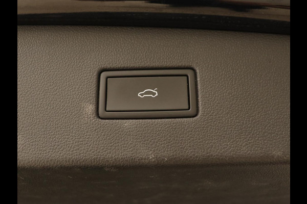 Volkswagen Tiguan Allspace 1.5 TSI Comfortline 7-persoons | 1e eigenaar | Trekhaak | Adaptive cruise | Keyless | Carplay | Navigatie | Climate control | DAB | Parkeerhulp | Bluetooth