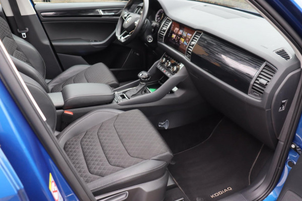 Škoda Kodiaq 1.5 TSI Business Edition Plus org.NL camera's trekhaak el.dak el.klep canton parkeerhulp Škoda Kodiaq 1.5 TSI Business Edition Plus org.NL camera's trekhaak el.dak el.klep canton parkeerhulp