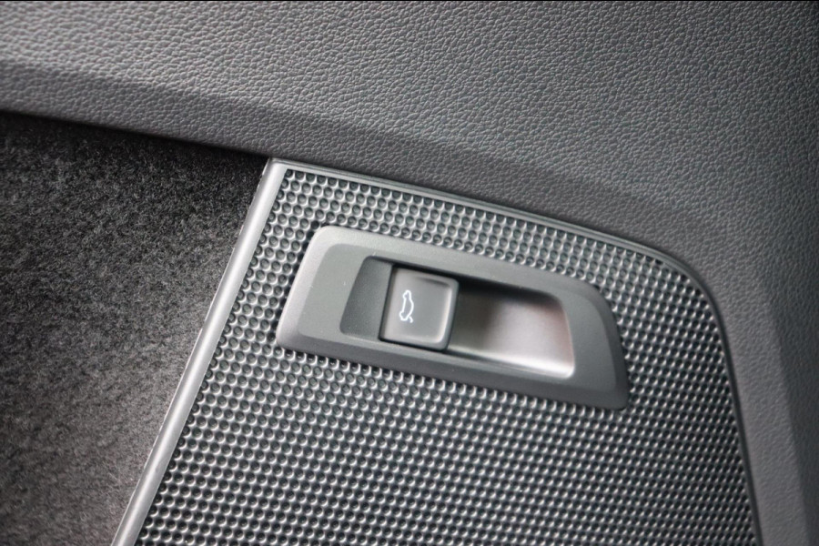 Škoda Kodiaq 1.5 TSI Business Edition Plus org.NL camera's trekhaak el.dak el.klep canton parkeerhulp Škoda Kodiaq 1.5 TSI Business Edition Plus org.NL camera's trekhaak el.dak el.klep canton parkeerhulp