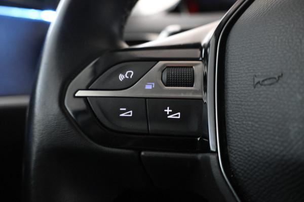 Peugeot 5008 1.2 PureTech GT-Line Avantage Automaat, 7 Pers. Volleder, Climate,