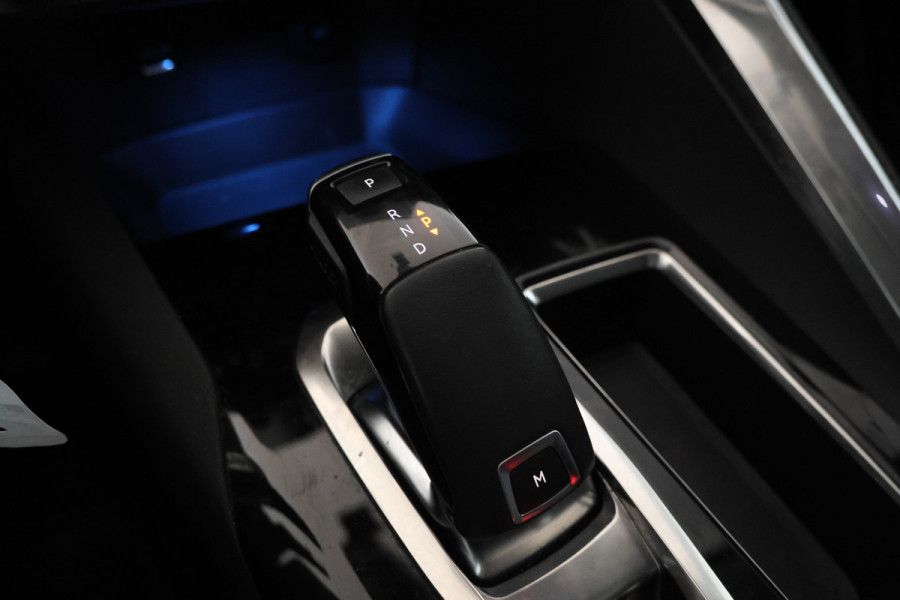 Peugeot 5008 1.2 PureTech GT-Line Avantage Automaat, 7 Pers. Volleder, Climate,