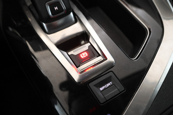 Peugeot 5008 1.2 PureTech GT-Line Avantage Automaat, 7 Pers. Volleder, Climate,