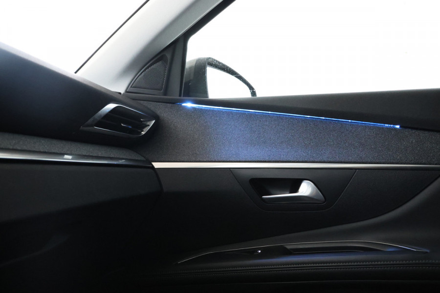 Peugeot 5008 1.2 PureTech GT-Line Avantage Automaat, 7 Pers. Volleder, Climate,