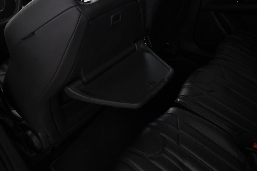 Peugeot 5008 1.2 PureTech GT-Line Avantage Automaat, 7 Pers. Volleder, Climate,