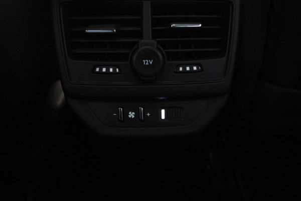 Peugeot 5008 1.2 PureTech GT-Line Avantage Automaat, 7 Pers. Volleder, Climate,
