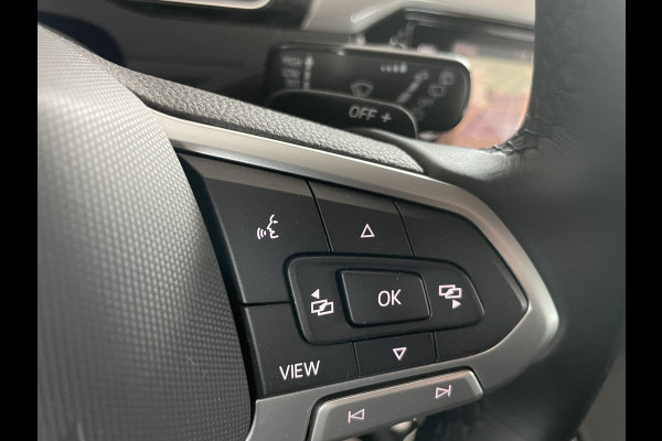 Volkswagen Passat Variant 1.5 TSI Business Climate control - Cruise control - A-uitrijcamera - Bluetooth - Keyless entry - Mistlampen - Licht metalen velgen - Navigatie/Multimedia Volkswagen Passat Variant 1.5 TSI Business Climate control - Cruise control - A-uitrijcamera - Bluetooth - Keyless entry - Mistlampen - Licht metalen velgen - Navigatie/Multimedia