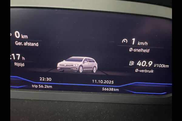 Volkswagen Passat Variant 1.5 TSI Business Climate control - Cruise control - A-uitrijcamera - Bluetooth - Keyless entry - Mistlampen - Licht metalen velgen - Navigatie/Multimedia Volkswagen Passat Variant 1.5 TSI Business Climate control - Cruise control - A-uitrijcamera - Bluetooth - Keyless entry - Mistlampen - Licht metalen velgen - Navigatie/Multimedia