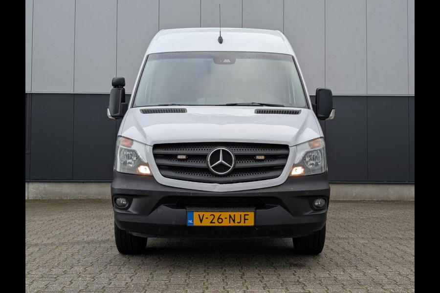 Mercedes-Benz Sprinter 316 160PK RWD 3500KG TREKHAAK AIRCO STANDKACHEL L2H2 Mercedes-Benz Sprinter 316 160PK RWD 3500KG TREKHAAK AIRCO STANDKACHEL L2H2