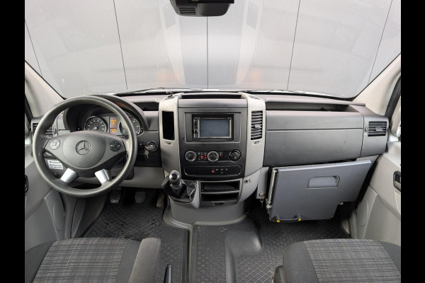 Mercedes-Benz Sprinter 316 160PK RWD 3500KG TREKHAAK AIRCO STANDKACHEL L2H2 Mercedes-Benz Sprinter 316 160PK RWD 3500KG TREKHAAK AIRCO STANDKACHEL L2H2