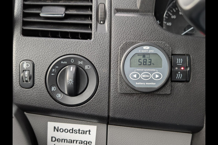 Mercedes-Benz Sprinter 316 160PK RWD 3500KG TREKHAAK AIRCO STANDKACHEL L2H2 Mercedes-Benz Sprinter 316 160PK RWD 3500KG TREKHAAK AIRCO STANDKACHEL L2H2