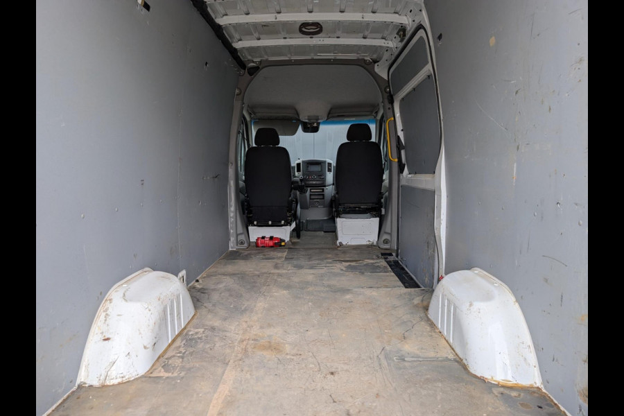Mercedes-Benz Sprinter 316 160PK RWD 3500KG TREKHAAK AIRCO STANDKACHEL L2H2 Mercedes-Benz Sprinter 316 160PK RWD 3500KG TREKHAAK AIRCO STANDKACHEL L2H2