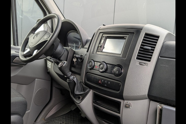 Mercedes-Benz Sprinter 316 160PK RWD 3500KG TREKHAAK AIRCO STANDKACHEL L2H2 Mercedes-Benz Sprinter 316 160PK RWD 3500KG TREKHAAK AIRCO STANDKACHEL L2H2