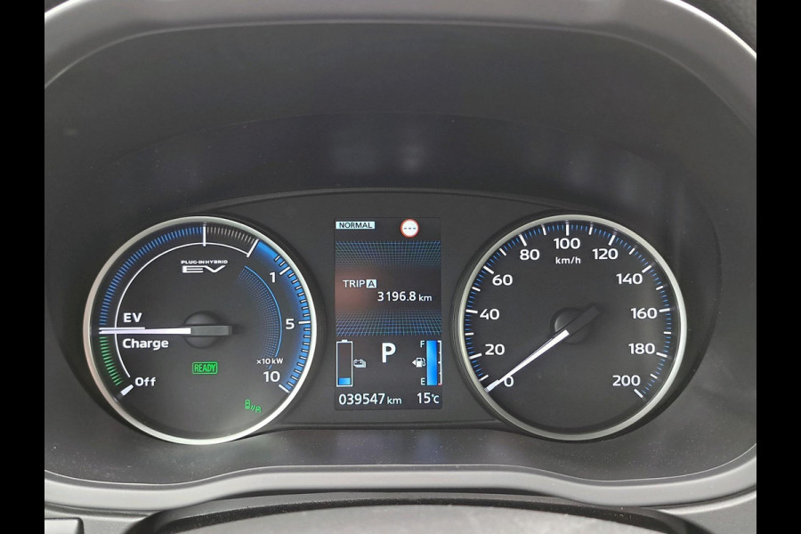 Mitsubishi Eclipse Cross 2.4 PHEV Black Edition | Adaptive Cruise | Navigatie | Apple Carplay | Android Auto Mitsubishi Eclipse Cross 2.4 PHEV Black Edition | Adaptive Cruise | Navigatie | Apple Carplay | Android Auto