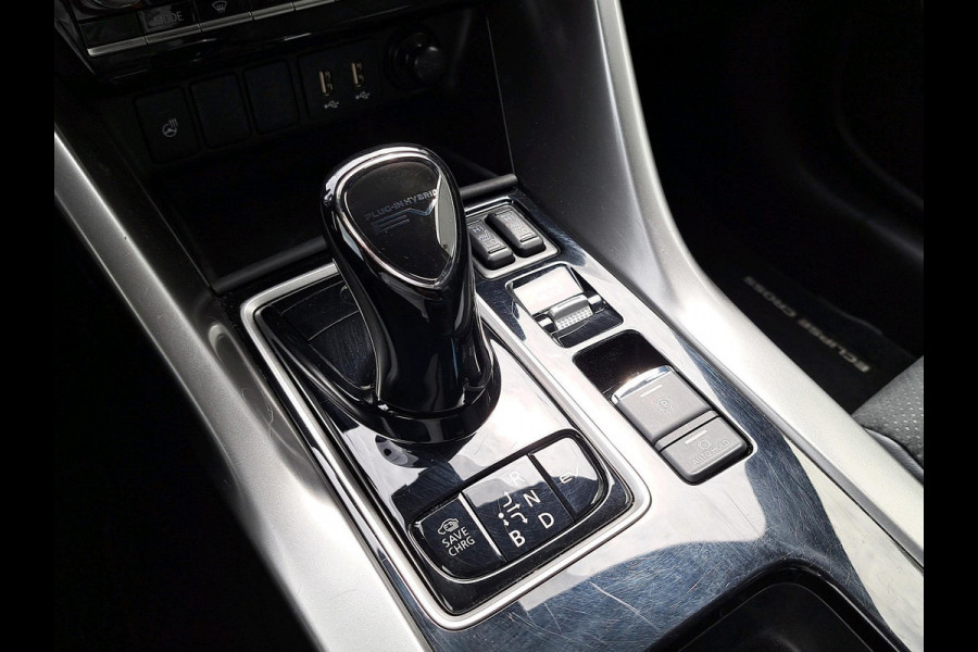 Mitsubishi Eclipse Cross 2.4 PHEV Black Edition | Adaptive Cruise | Navigatie | Apple Carplay | Android Auto Mitsubishi Eclipse Cross 2.4 PHEV Black Edition | Adaptive Cruise | Navigatie | Apple Carplay | Android Auto