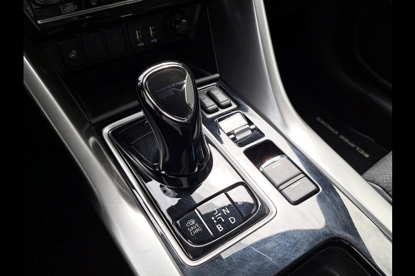 Mitsubishi Eclipse Cross 2.4 PHEV Black Edition | Adaptive Cruise | Navigatie | Apple Carplay | Android Auto Mitsubishi Eclipse Cross 2.4 PHEV Black Edition | Adaptive Cruise | Navigatie | Apple Carplay | Android Auto