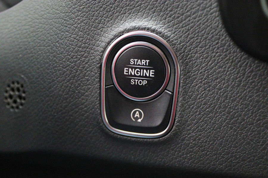 Mercedes-Benz Sprinter 317 CDI Aut. L2H1 Leer, 3-Zits, Camera, Standkachel, Apple Carplay, Cruise, DAB Mercedes-Benz Sprinter 317 CDI Aut. L2H1 Leer, 3-Zits, Camera, Standkachel, Apple Carplay, Cruise, DAB