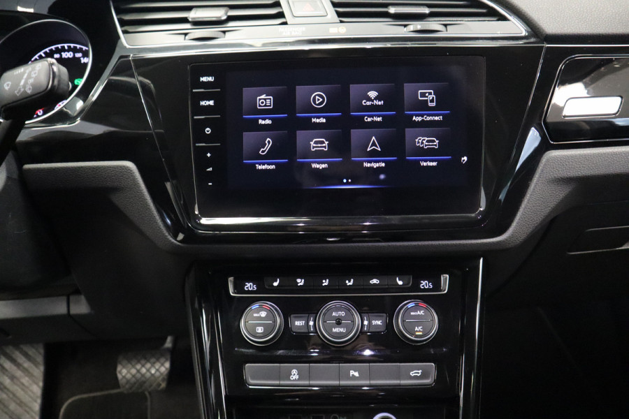 Volkswagen Touran 1.5 TSI Highline Business R Navigatie Full-led Adaptive-Cruise