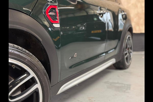 MINI Countryman 2.0 John Cooper Works ALL4 Chili | Pano | Harman/Kardon | Keyless | HUD | Camera | Sfeerverlichting MINI Countryman 2.0 John Cooper Works ALL4 Chili | Pano | Harman/Kardon | Keyless | HUD | Camera | Sfeerverlichting