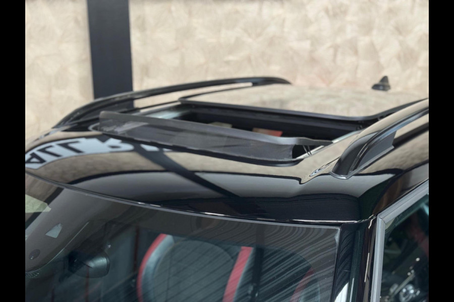 MINI Countryman 2.0 John Cooper Works ALL4 Chili | Pano | Harman/Kardon | Keyless | HUD | Camera | Sfeerverlichting MINI Countryman 2.0 John Cooper Works ALL4 Chili | Pano | Harman/Kardon | Keyless | HUD | Camera | Sfeerverlichting