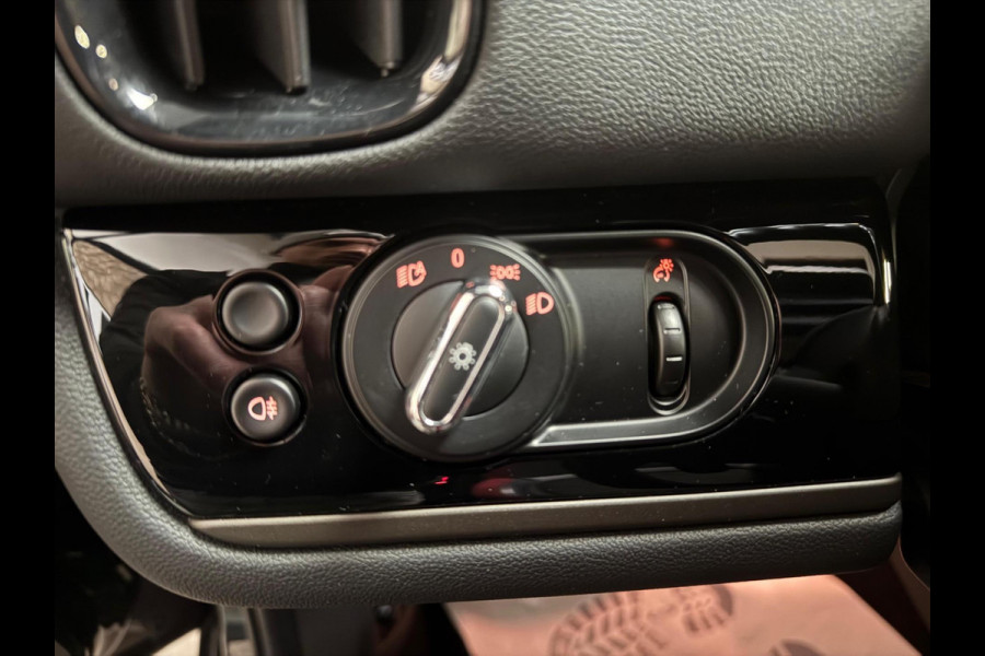 MINI Countryman 2.0 John Cooper Works ALL4 Chili | Pano | Harman/Kardon | Keyless | HUD | Camera | Sfeerverlichting MINI Countryman 2.0 John Cooper Works ALL4 Chili | Pano | Harman/Kardon | Keyless | HUD | Camera | Sfeerverlichting