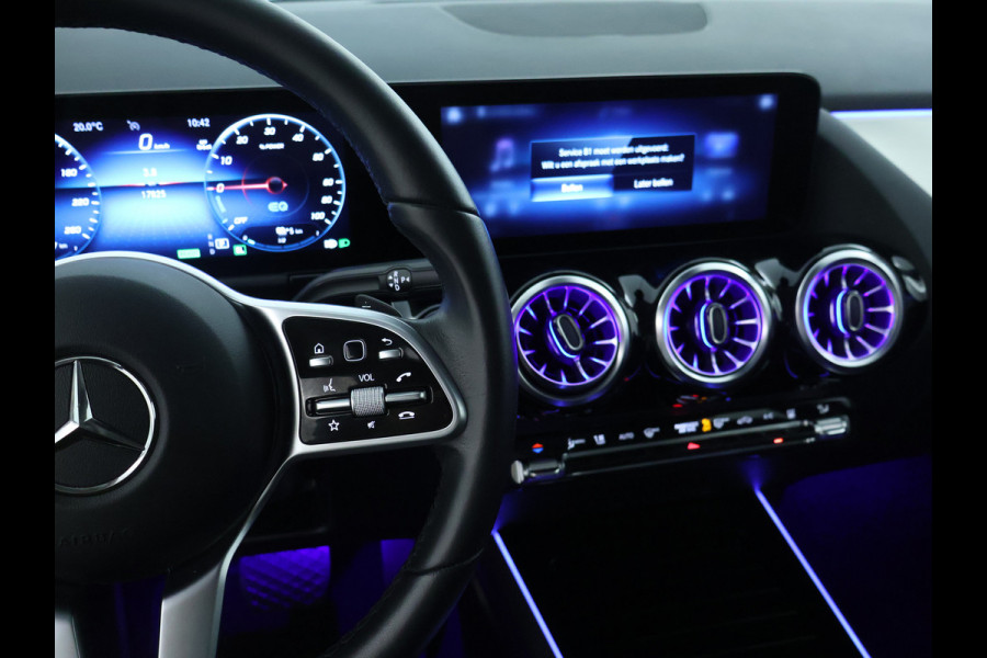 Mercedes-Benz GLA 250 e Plug-Hybride | Achteruitrijcamera | Apple Carplay | Sfeerverlichting | Dodehoekassistent | Inclusief 24 maanden MB Certified garantie voor Europa.