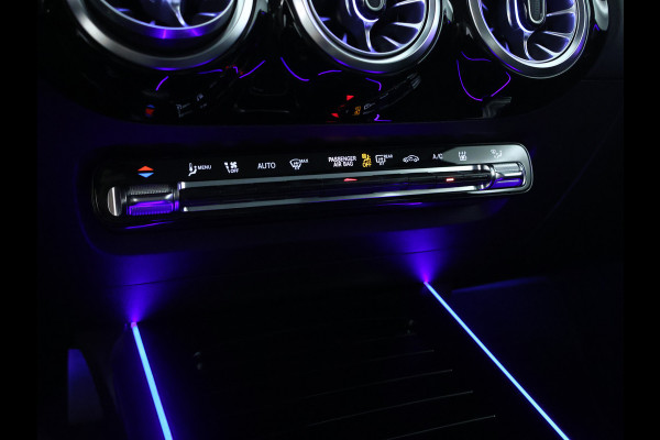 Mercedes-Benz GLA 250 e Plug-Hybride | Achteruitrijcamera | Apple Carplay | Sfeerverlichting | Dodehoekassistent | Inclusief 24 maanden MB Certified garantie voor Europa.