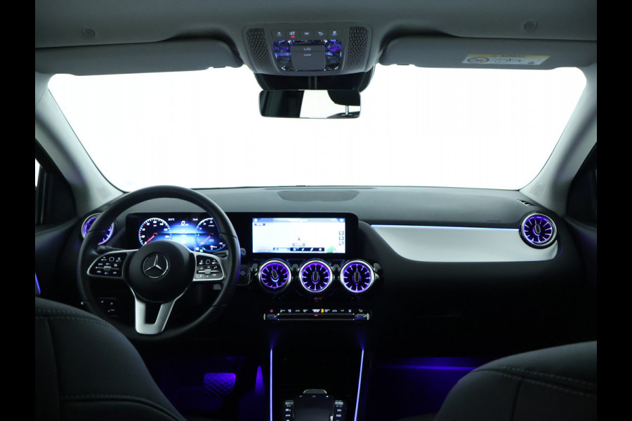 Mercedes-Benz GLA 250 e Plug-Hybride | Achteruitrijcamera | Apple Carplay | Sfeerverlichting | Dodehoekassistent | Inclusief 24 maanden MB Certified garantie voor Europa.