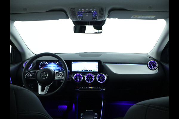 Mercedes-Benz GLA 250 e Plug-Hybride | Achteruitrijcamera | Apple Carplay | Sfeerverlichting | Dodehoekassistent | Inclusief 24 maanden MB Certified garantie voor Europa.