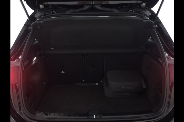 Mercedes-Benz GLA 250 e Plug-Hybride | Achteruitrijcamera | Apple Carplay | Sfeerverlichting | Dodehoekassistent | Inclusief 24 maanden MB Certified garantie voor Europa.