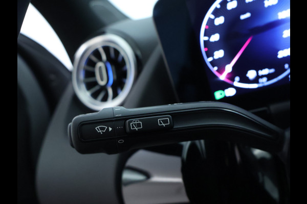 Mercedes-Benz GLA 250 e AMG Plug-In Hybride AMG Line | Dodehoek Assist | 11kW Laden | MiltiBeam Koplampen | Stuur en Stoelverwarming. Inclusief 24 maanden MB Certified garantie voor Europa. Mercedes-Benz GLA 250 e AMG Plug-In Hybride AMG Line | Dodehoek Assist | 11kW Laden | MiltiBeam Koplampen | Stuur en Stoelverwarming. Inclusief 24 maanden MB Certified garantie voor Europa.