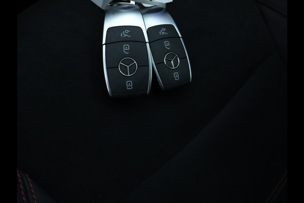 Mercedes-Benz GLA 250 e AMG Plug-In Hybride AMG Line | Dodehoek Assist | 11kW Laden | MiltiBeam Koplampen | Stuur en Stoelverwarming. Inclusief 24 maanden MB Certified garantie voor Europa. Mercedes-Benz GLA 250 e AMG Plug-In Hybride AMG Line | Dodehoek Assist | 11kW Laden | MiltiBeam Koplampen | Stuur en Stoelverwarming. Inclusief 24 maanden MB Certified garantie voor Europa.