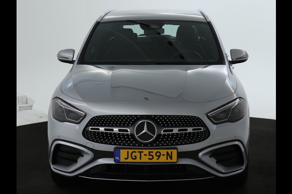 Mercedes-Benz GLA 250 e AMG Plug-In Hybride AMG Line | Dodehoek Assist | 11kW Laden | MiltiBeam Koplampen | Stuur en Stoelverwarming. Inclusief 24 maanden MB Certified garantie voor Europa. Mercedes-Benz GLA 250 e AMG Plug-In Hybride AMG Line | Dodehoek Assist | 11kW Laden | MiltiBeam Koplampen | Stuur en Stoelverwarming. Inclusief 24 maanden MB Certified garantie voor Europa.