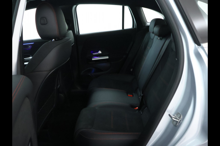 Mercedes-Benz GLA 250 e AMG Plug-In Hybride AMG Line | Dodehoek Assist | 11kW Laden | MiltiBeam Koplampen | Stuur en Stoelverwarming. Inclusief 24 maanden MB Certified garantie voor Europa. Mercedes-Benz GLA 250 e AMG Plug-In Hybride AMG Line | Dodehoek Assist | 11kW Laden | MiltiBeam Koplampen | Stuur en Stoelverwarming. Inclusief 24 maanden MB Certified garantie voor Europa.