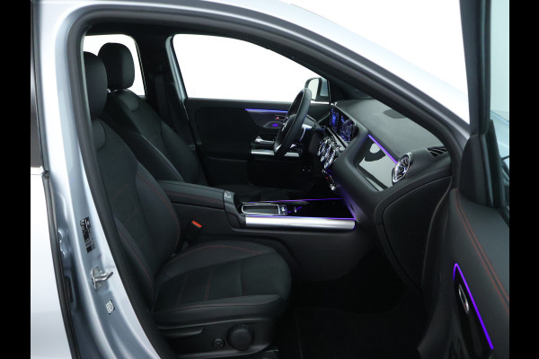 Mercedes-Benz GLA 250 e AMG Plug-In Hybride AMG Line | Dodehoek Assist | 11kW Laden | MiltiBeam Koplampen | Stuur en Stoelverwarming. Inclusief 24 maanden MB Certified garantie voor Europa. Mercedes-Benz GLA 250 e AMG Plug-In Hybride AMG Line | Dodehoek Assist | 11kW Laden | MiltiBeam Koplampen | Stuur en Stoelverwarming. Inclusief 24 maanden MB Certified garantie voor Europa.