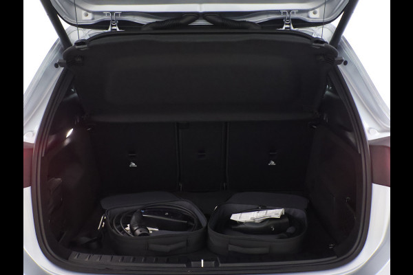 Mercedes-Benz GLA 250 e AMG Plug-In Hybride AMG Line | Dodehoek Assist | 11kW Laden | MiltiBeam Koplampen | Stuur en Stoelverwarming. Inclusief 24 maanden MB Certified garantie voor Europa. Mercedes-Benz GLA 250 e AMG Plug-In Hybride AMG Line | Dodehoek Assist | 11kW Laden | MiltiBeam Koplampen | Stuur en Stoelverwarming. Inclusief 24 maanden MB Certified garantie voor Europa.