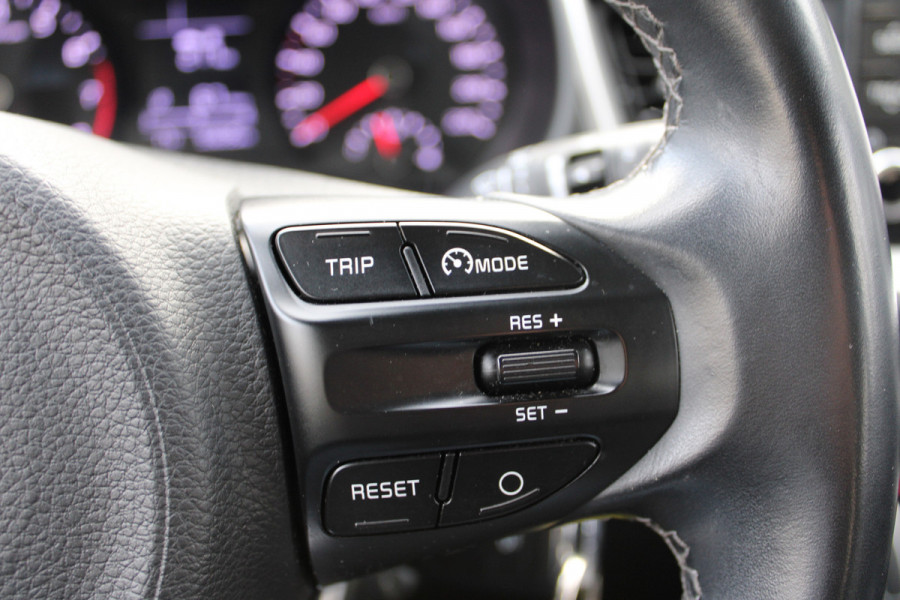 Kia Stonic 1.0 T-GDi DynamicLine | Navigatie | Camera | Carplay Kia Stonic 1.0 T-GDi DynamicLine | Navigatie | Camera | Carplay