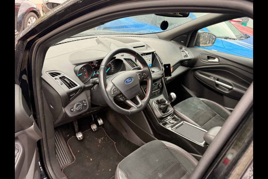 Ford Kuga 1.5 EcoBoost ST Line 150pk Trekhaak | Winterpack | Achteruitrijcamera | Elektrische Achterklep | Keyless Entry Ford Kuga 1.5 EcoBoost ST Line 150pk Trekhaak | Winterpack | Achteruitrijcamera | Elektrische Achterklep | Keyless Entry