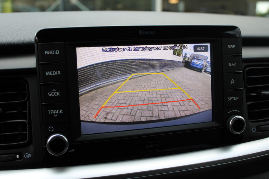 Kia Stonic 1.0 T-GDi DynamicLine | Navigatie | Camera | Carplay Kia Stonic 1.0 T-GDi DynamicLine | Navigatie | Camera | Carplay